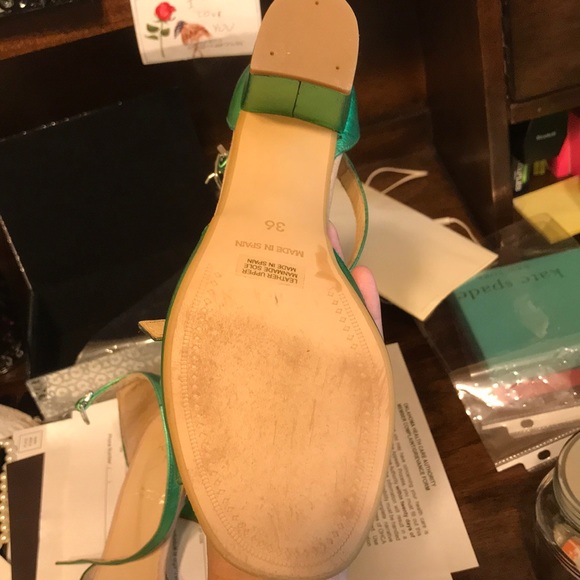 KMB for Anthropology. Wore once. - Picture 4 of 4